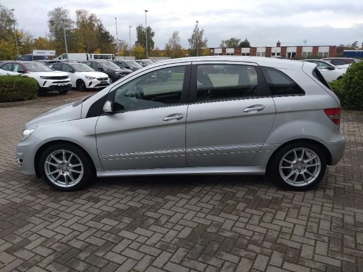 Photo 2 VIN: WDD2452071J667330 - MERCEDES-BENZ B-CLASS HATCHBACK 