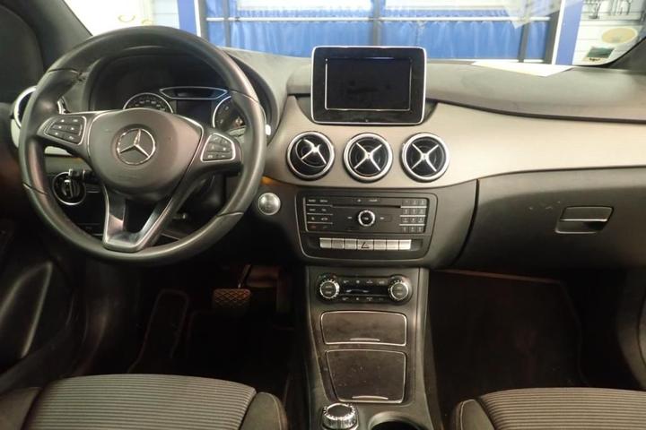 Photo 6 VIN: WDD2462081J454676 - MERCEDES-BENZ CLASSE B 