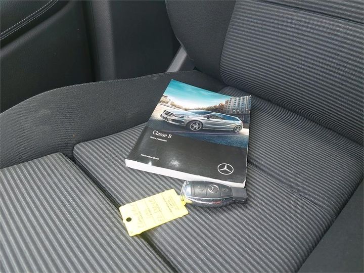 Photo 9 VIN: WDD2462081J501443 - MERCEDES-BENZ CLASSE B 