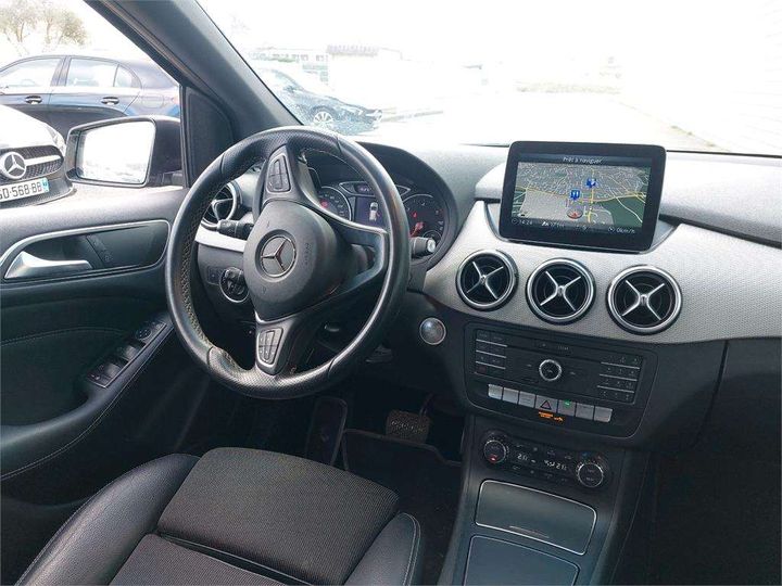 Photo 4 VIN: WDD2462081N239689 - MERCEDES-BENZ CLASSE B 