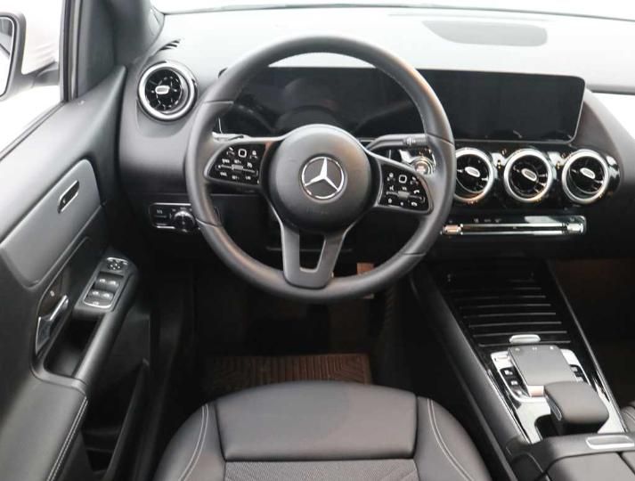 Photo 9 VIN: WDD2470121J085408 - MERCEDES-BENZ BKLASSE 18 