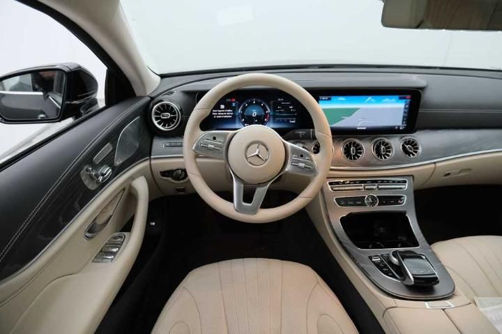 Photo 9 VIN: WDD2573211A037988 - MERCEDES-BENZ CLS-KLASSE &#3917 