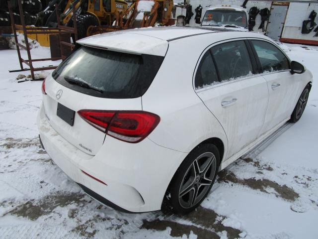 Photo 3 VIN: WDD3F4HB4KJ096162 - MERCEDES-BENZ A 250 4MAT 