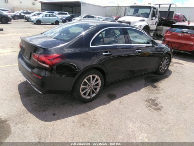 Photo 3 VIN: WDD3G4EB0LW042752 - MERCEDES-BENZ A 220 