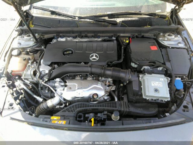 Photo 9 VIN: WDD3G4EB1KW027109 - MERCEDES-BENZ A-CLASS 