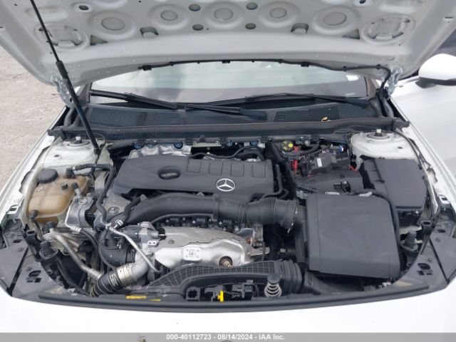 Photo 9 VIN: WDD3G4EB3KW019142 - MERCEDES-BENZ A-CLASS 