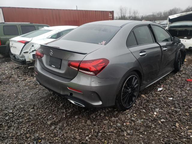 Photo 3 VIN: WDD3G4EB5KW005775 - MERCEDES-BENZ A 220 