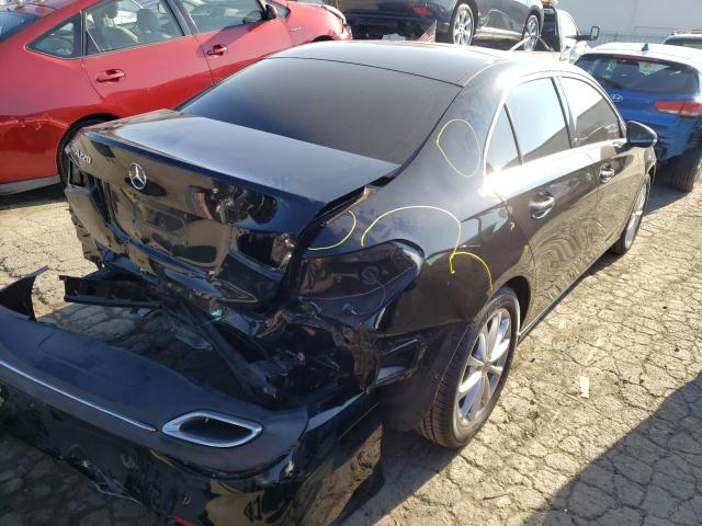 Photo 3 VIN: WDD3G4EB6KW024898 - MERCEDES-BENZ A 220 