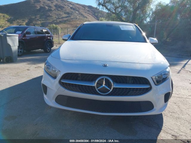 Photo 5 VIN: WDD3G4EB6LW039998 - MERCEDES-BENZ A 220 