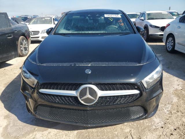 Photo 4 VIN: WDD3G4EB7KW021685 - MERCEDES-BENZ A 220 