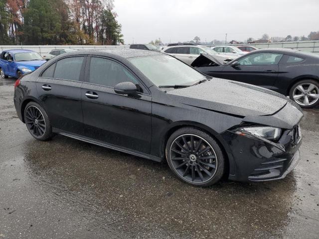 Photo 3 VIN: WDD3G4EB8KW021355 - MERCEDES-BENZ A 220 