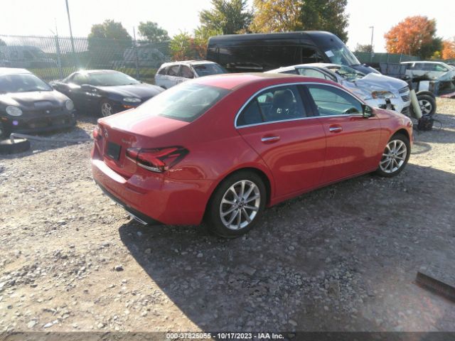 Photo 3 VIN: WDD3G4FB6LW041152 - MERCEDES-BENZ A 220 