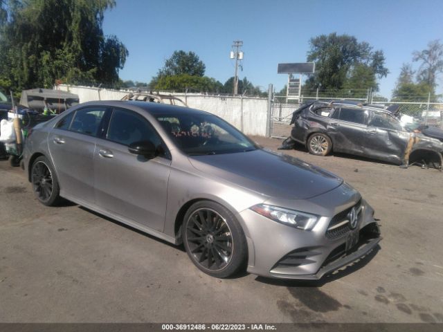 Photo 0 VIN: WDD3G4FBXKW014521 - MERCEDES-BENZ A 220 