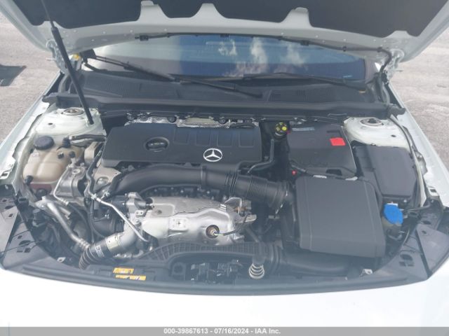 Photo 9 VIN: WDD5J4HB1LN069552 - MERCEDES-BENZ CLA-CLASS 