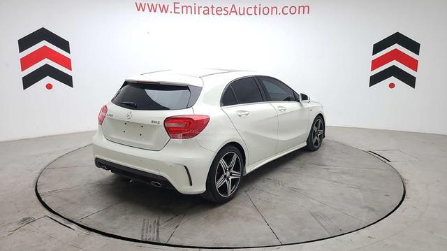 Photo 14 VIN: WDDBF4EB0FJ404367 - MERCEDES A 