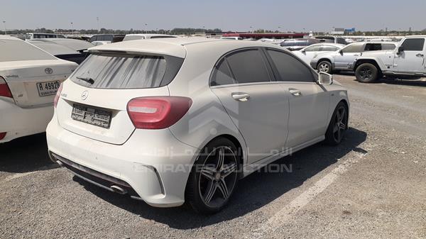 Photo 8 VIN: WDDBF4EB5FJ384827 - MERCEDES-BENZ A 250 