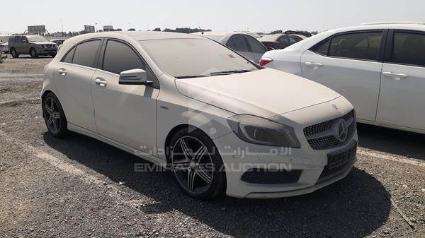 Photo 9 VIN: WDDBF4EB5FJ384827 - MERCEDES-BENZ A 250 