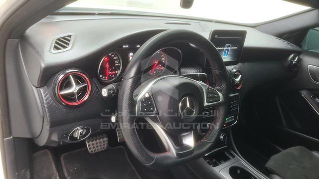 Photo 11 VIN: WDDBF4EBXJJ704040 - MERCEDES A 250 