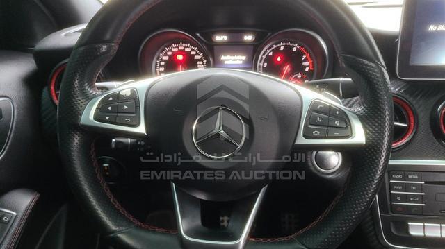 Photo 14 VIN: WDDBF4EBXJJ704040 - MERCEDES A 250 