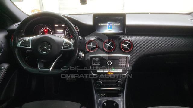 Photo 17 VIN: WDDBF4EBXJJ704040 - MERCEDES A 250 