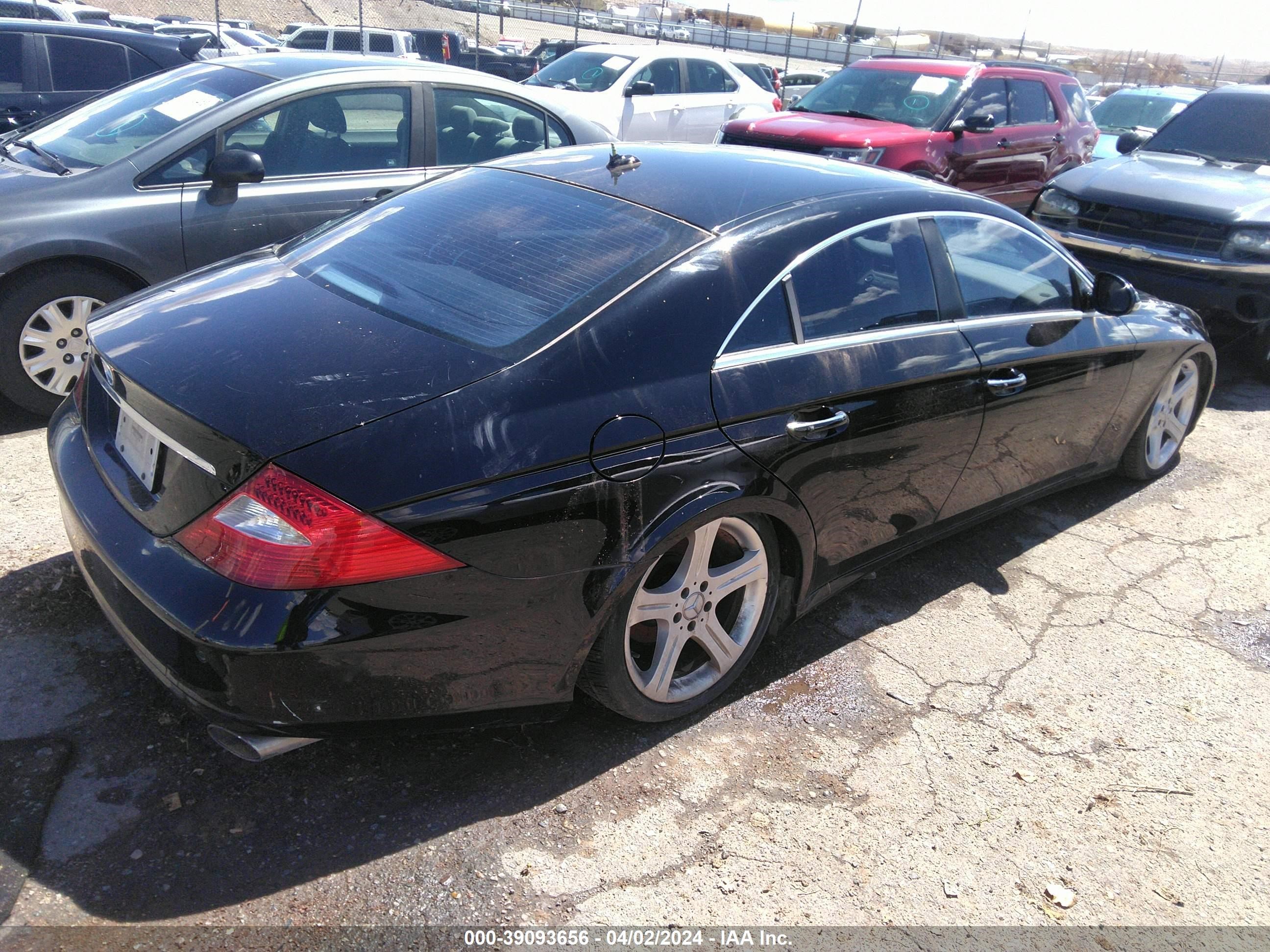 Photo 3 VIN: WDDDJ72X27A083961 - MERCEDES-BENZ CLS-KLASSE 