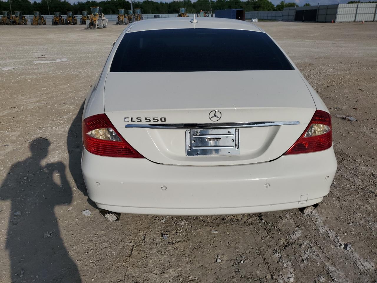 Photo 5 VIN: WDDDJ72X28A118760 - MERCEDES-BENZ CLS-KLASSE 