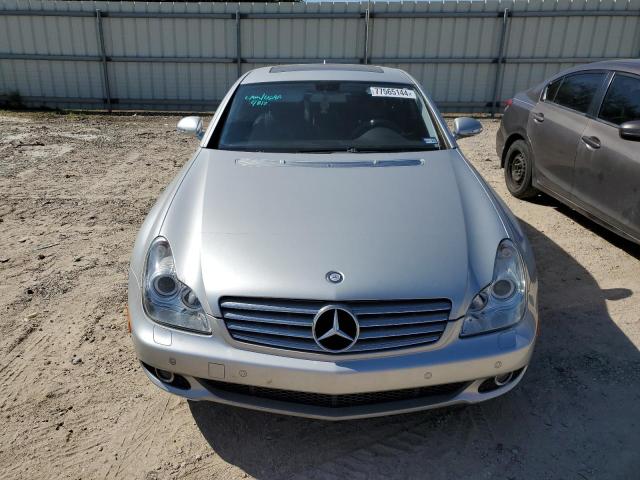 Photo 4 VIN: WDDDJ72X28A127068 - MERCEDES-BENZ CLS 550 