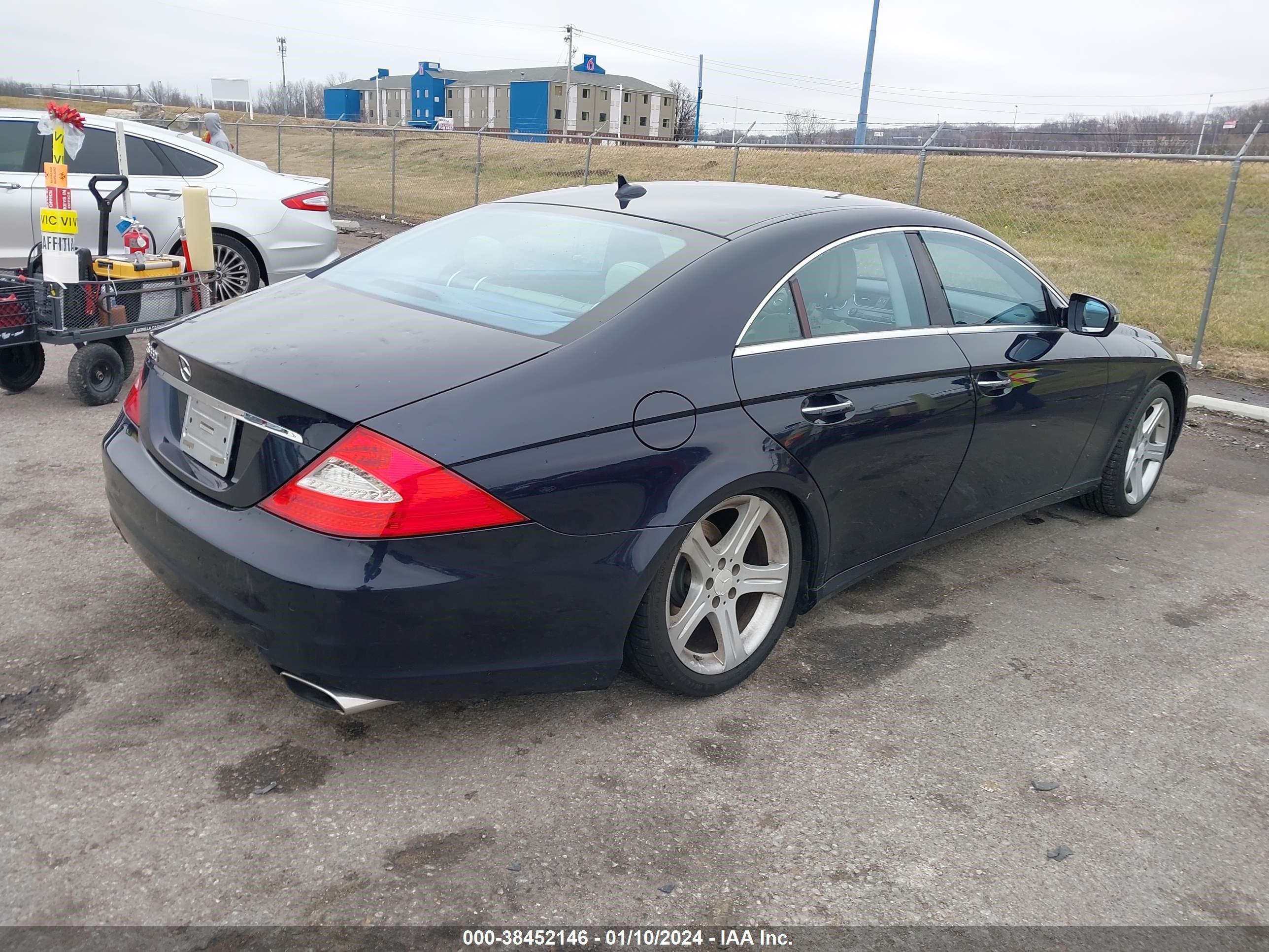 Photo 3 VIN: WDDDJ72X29A150478 - MERCEDES-BENZ CLS-KLASSE 