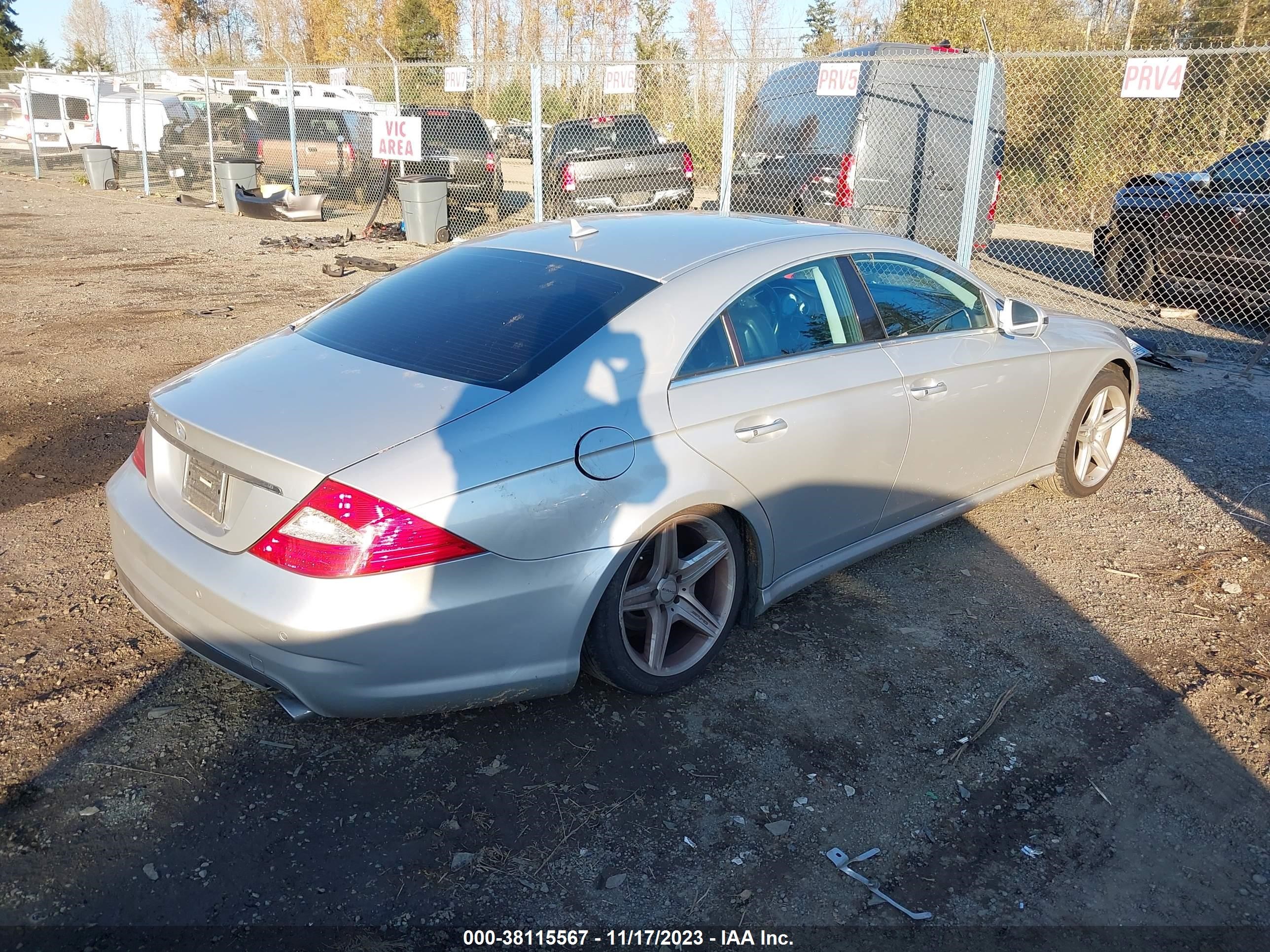 Photo 3 VIN: WDDDJ72X29A154918 - MERCEDES-BENZ CLS-KLASSE 