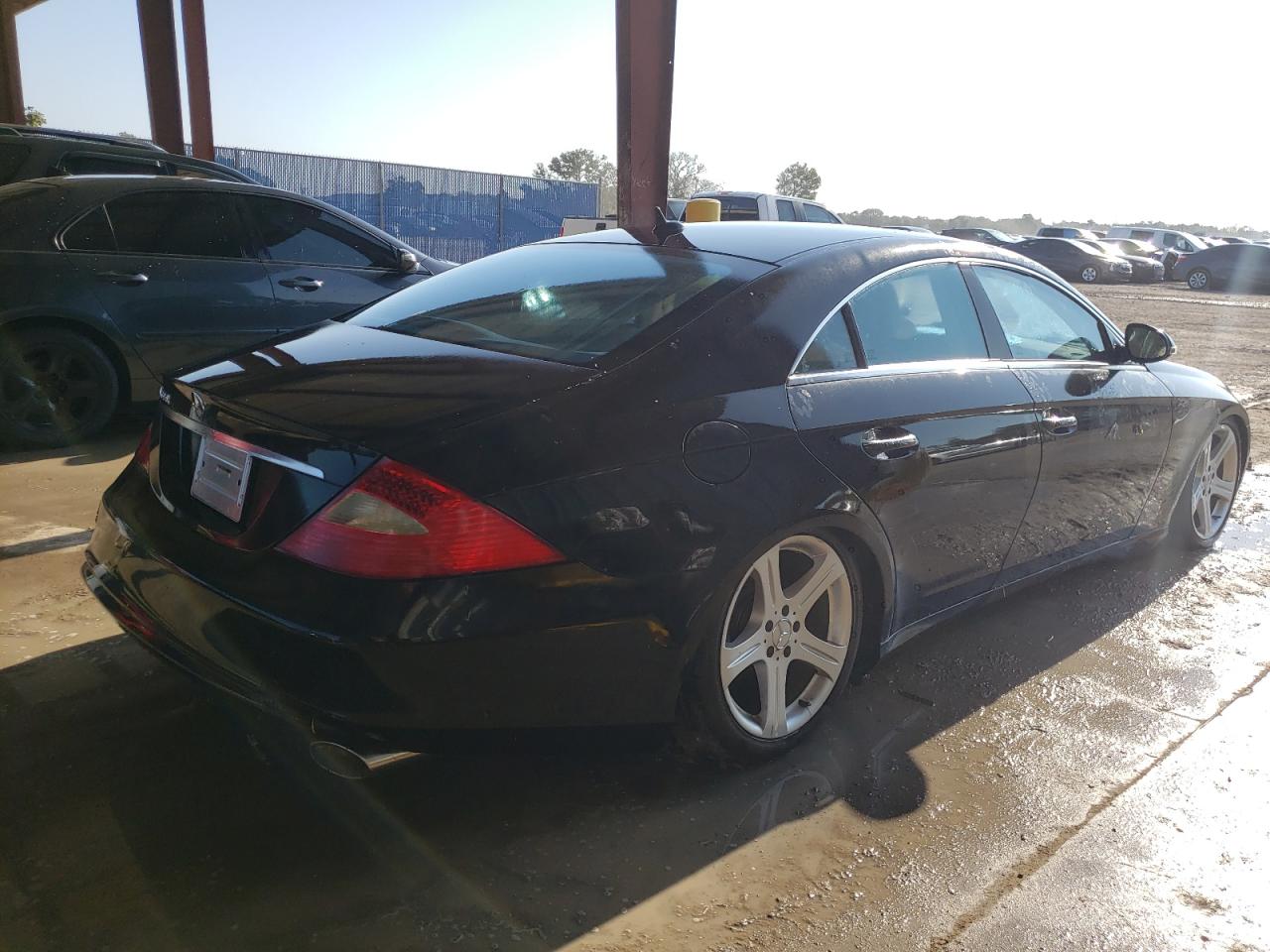 Photo 2 VIN: WDDDJ72X37A105353 - MERCEDES-BENZ CLS-KLASSE 