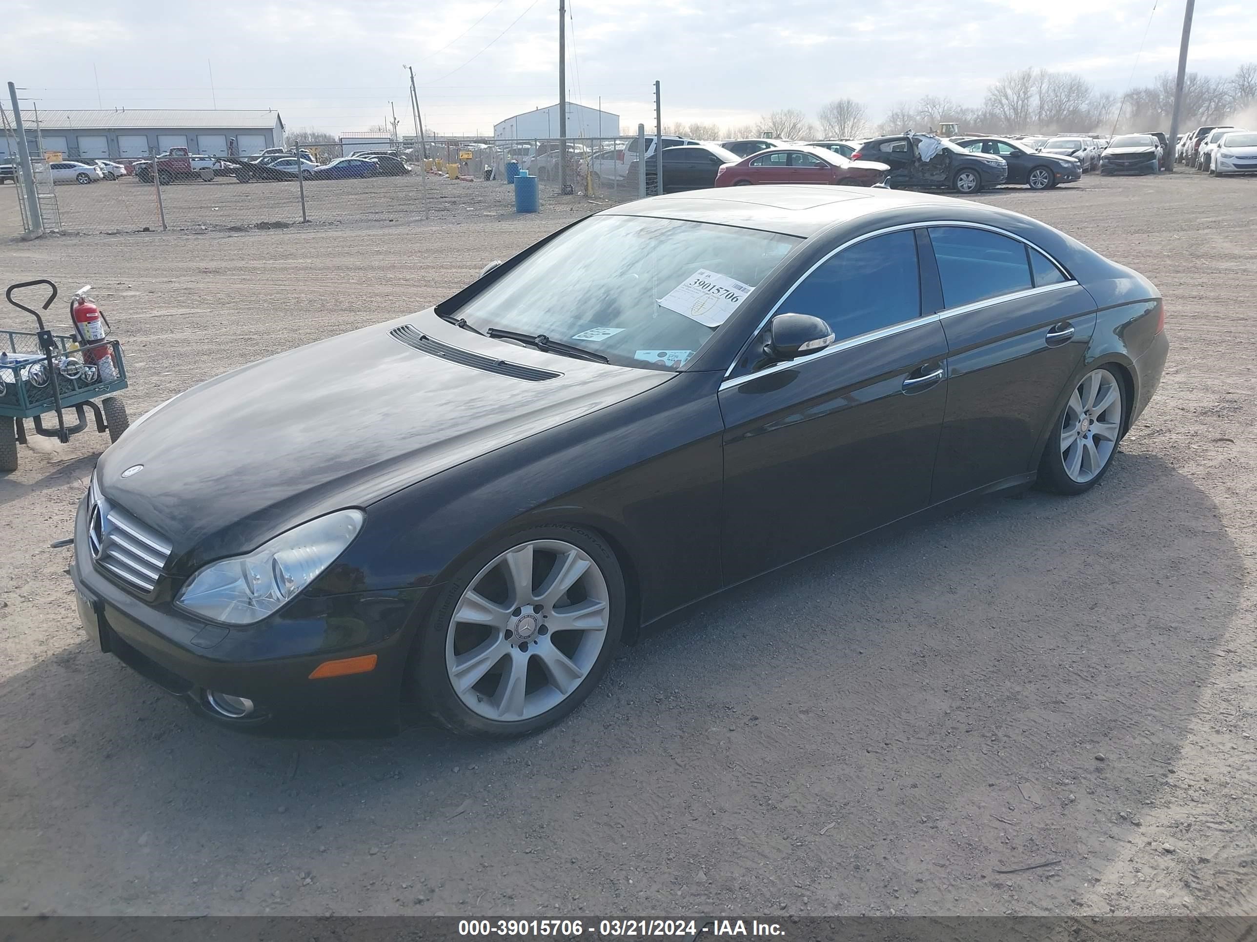 Photo 1 VIN: WDDDJ72X48A125273 - MERCEDES-BENZ CLS-KLASSE 