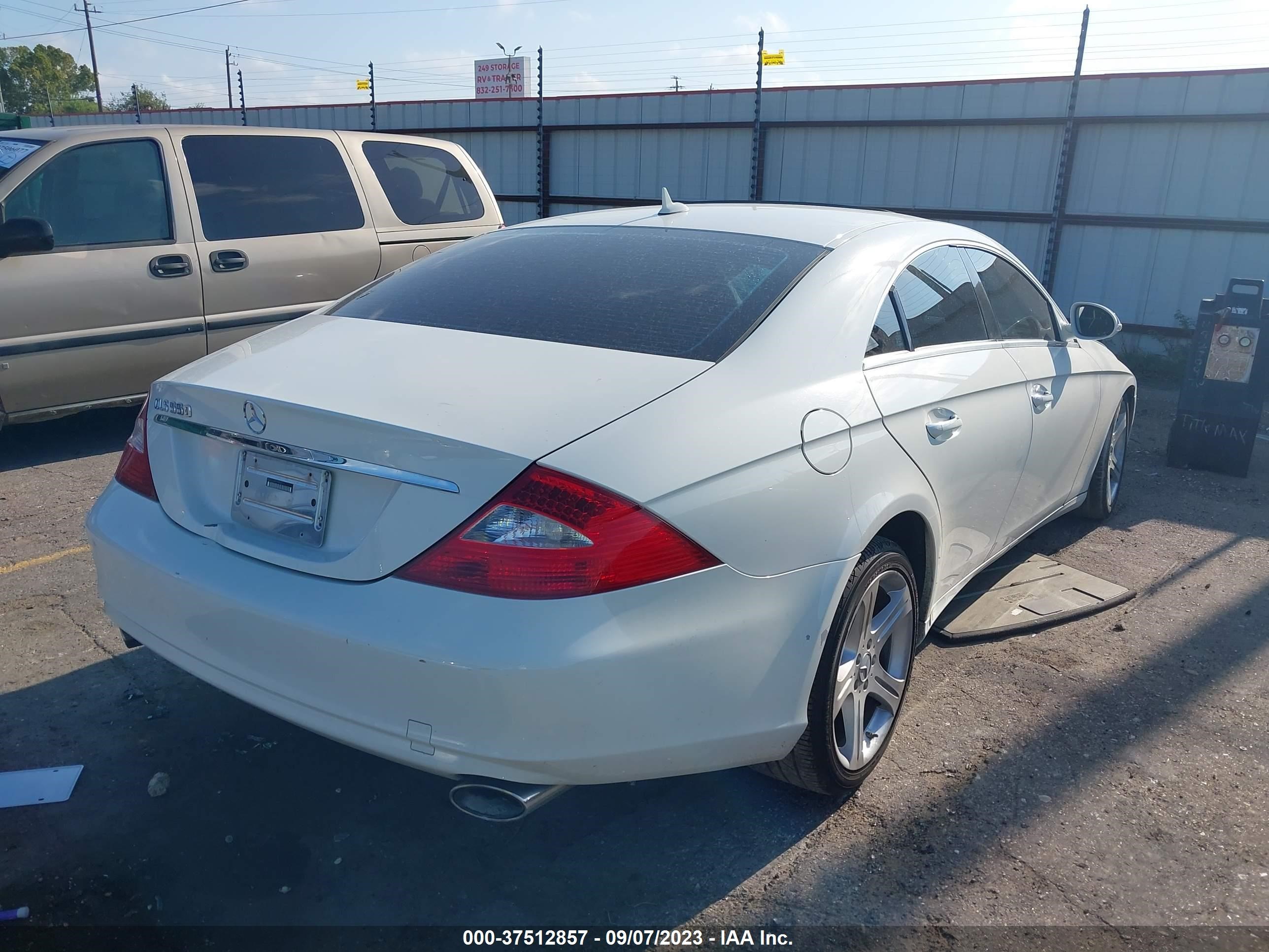 Photo 3 VIN: WDDDJ72X57A093111 - MERCEDES-BENZ CLS-KLASSE 