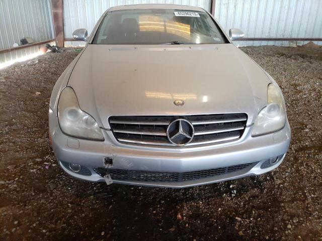 Photo 4 VIN: WDDDJ72X77A092798 - MERCEDES-BENZ CLS 550 