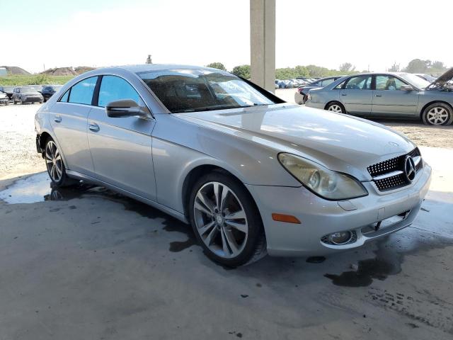 Photo 3 VIN: WDDDJ72X79A140481 - MERCEDES-BENZ CLS-CLASS 