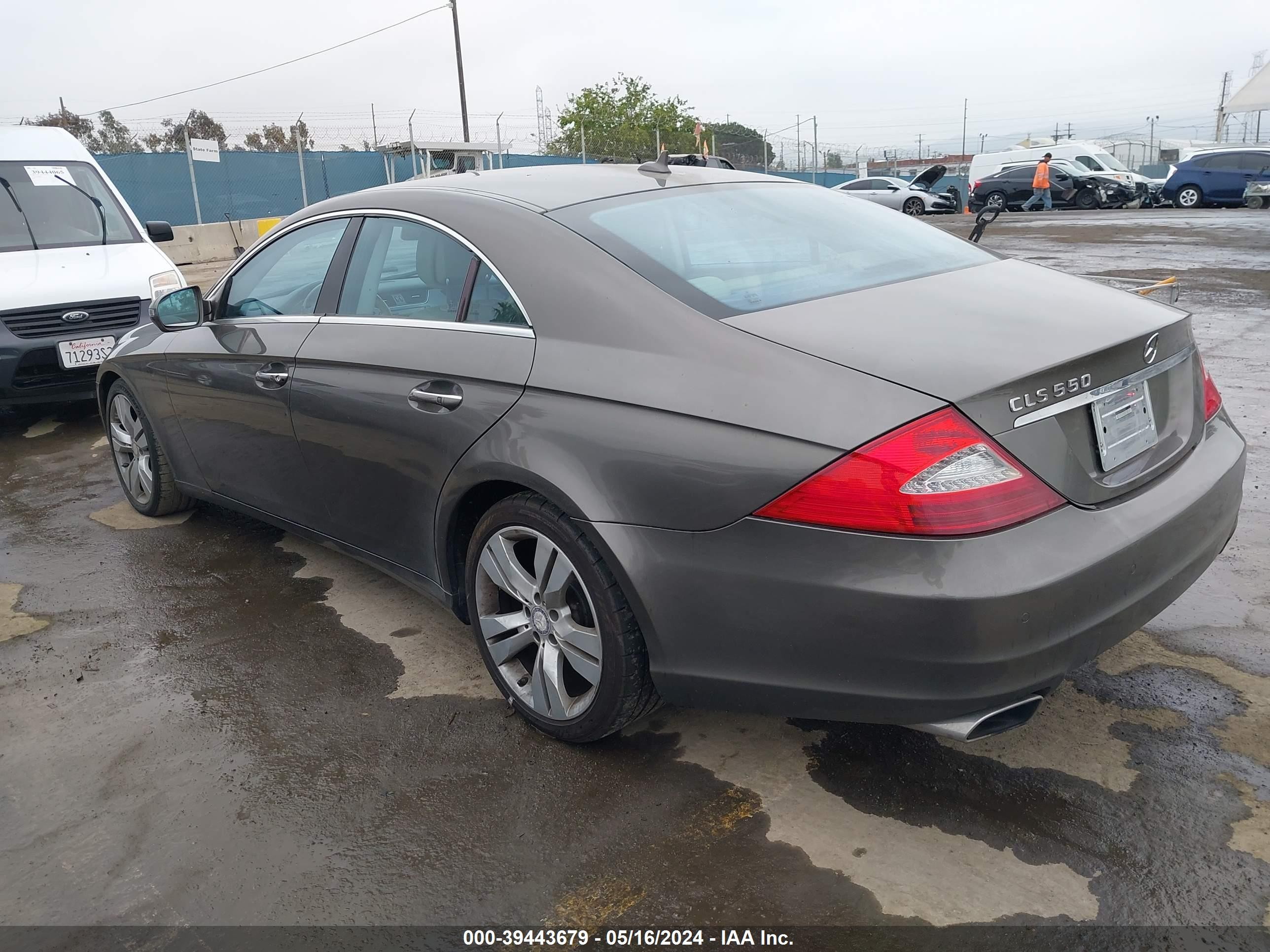 Photo 2 VIN: WDDDJ72X99A145326 - MERCEDES-BENZ CLS-KLASSE 