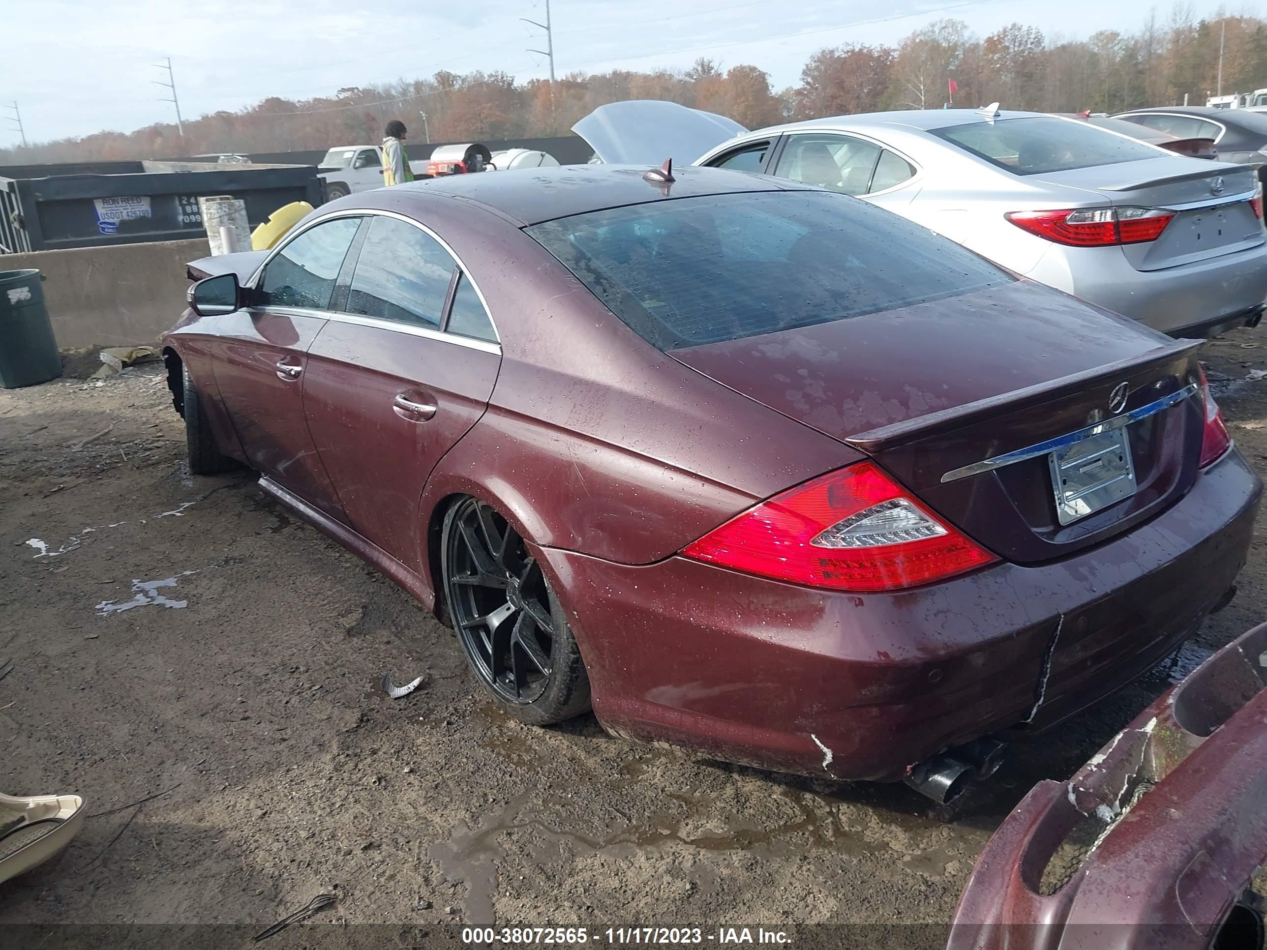 Photo 2 VIN: WDDDJ72X99A149649 - MERCEDES-BENZ CLS-KLASSE 