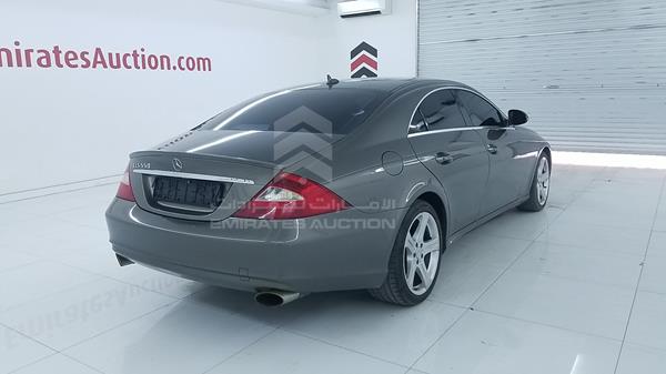 Photo 9 VIN: WDDDJ72XX7A101381 - MERCEDES-BENZ CLS 550 