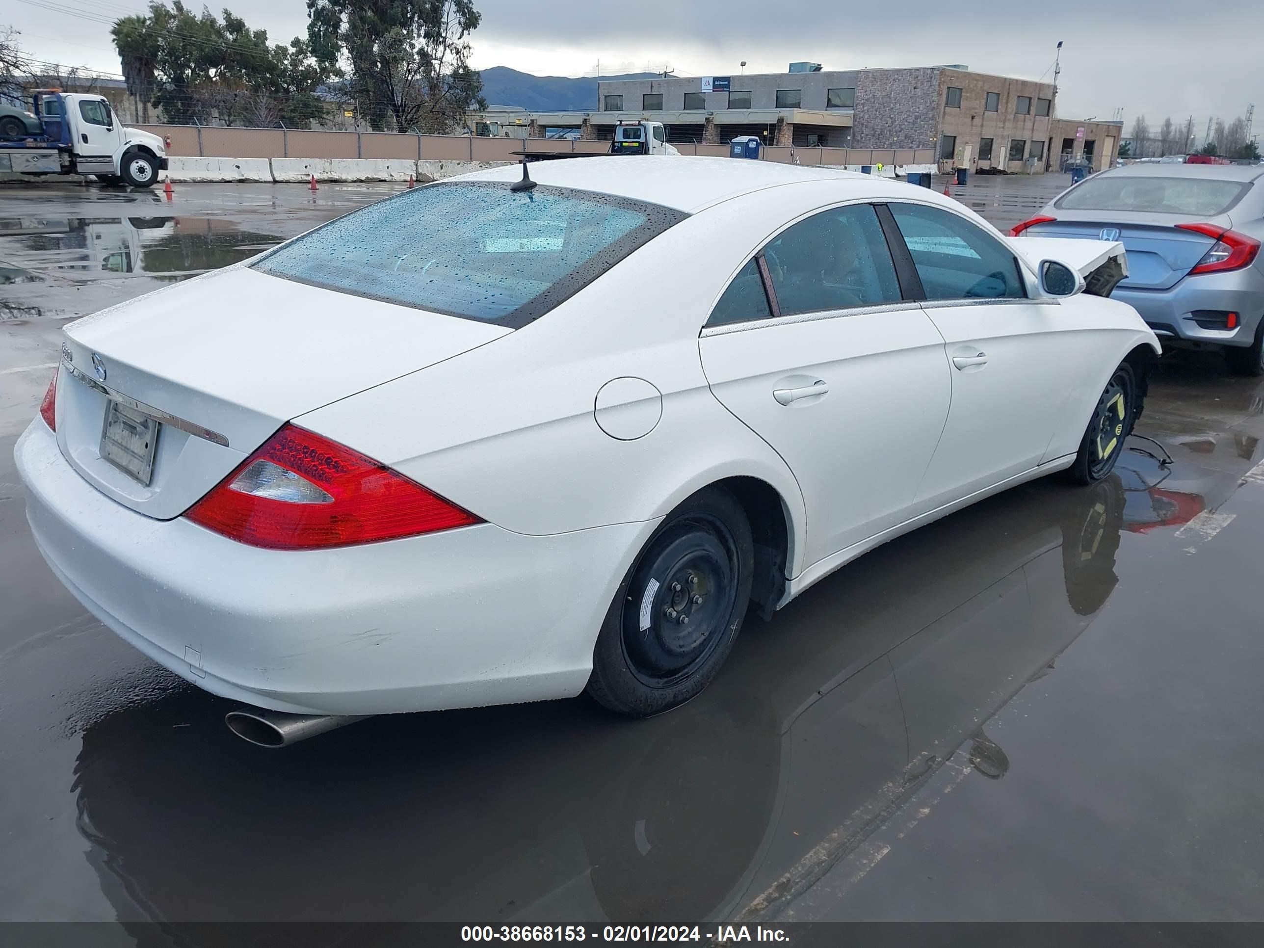 Photo 3 VIN: WDDDJ75X86A057147 - MERCEDES-BENZ CLS-KLASSE 