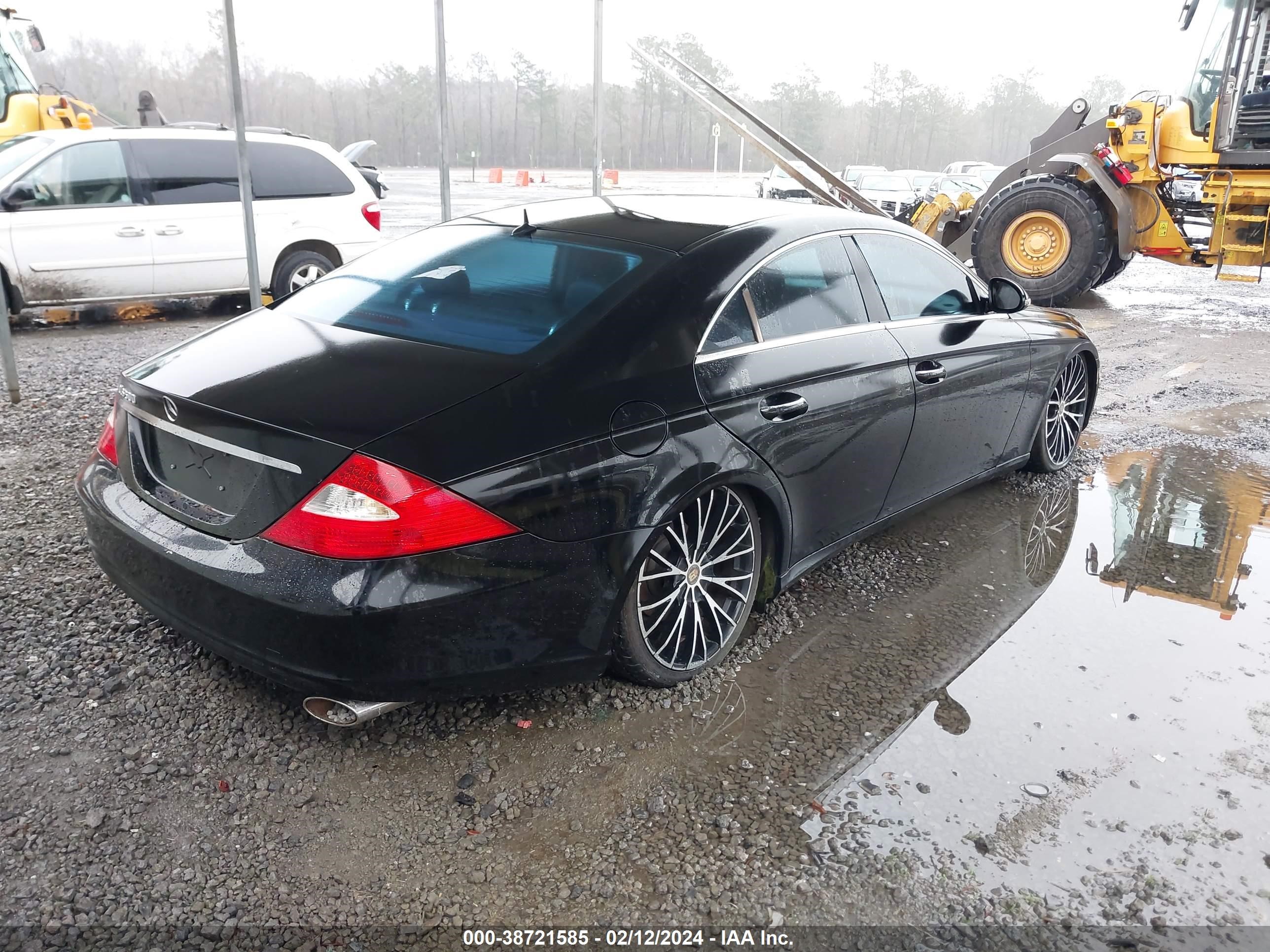 Photo 3 VIN: WDDDJ75XX6A015403 - MERCEDES-BENZ CLS-KLASSE 