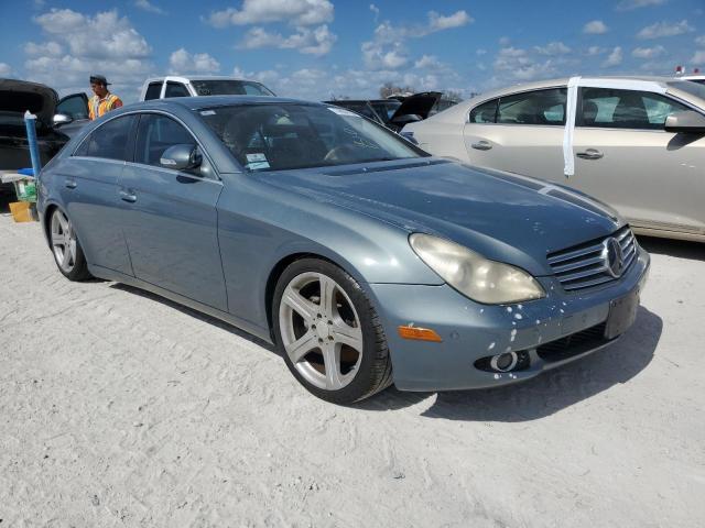 Photo 3 VIN: WDDDJ75XX6A070210 - MERCEDES-BENZ CLS 500C 