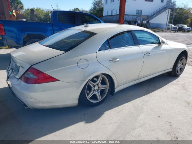 Photo 3 VIN: WDDDJ7CB6BA167809 - MERCEDES-BENZ CLS 550 