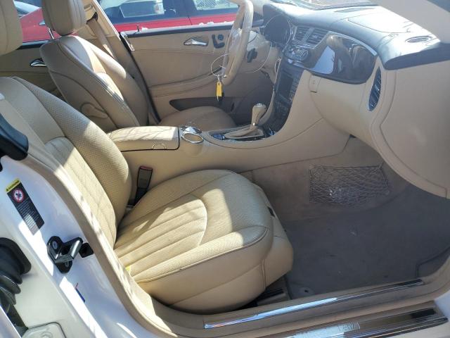 Photo 4 VIN: WDDDJ7CB7BA167981 - MERCEDES-BENZ CLS 550 