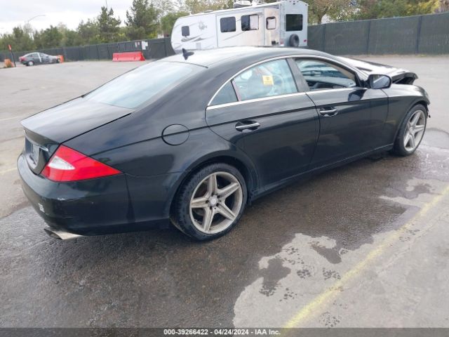 Photo 3 VIN: WDDDJ7CB9AA165728 - MERCEDES-BENZ CLS 