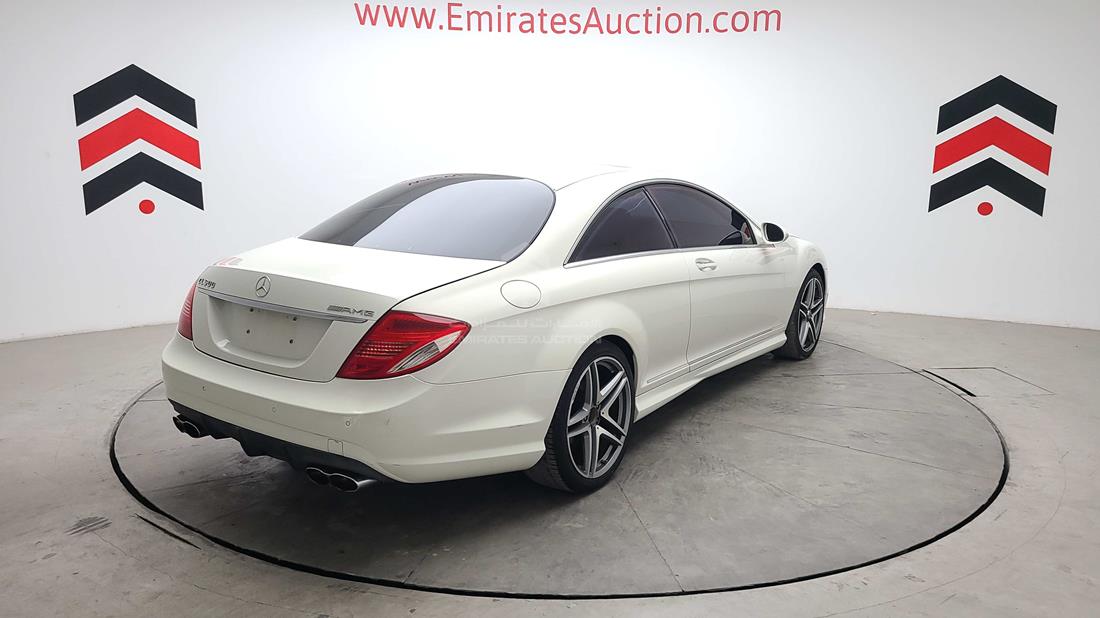 Photo 10 VIN: WDDEJ71X98A013493 - MERCEDES CL 