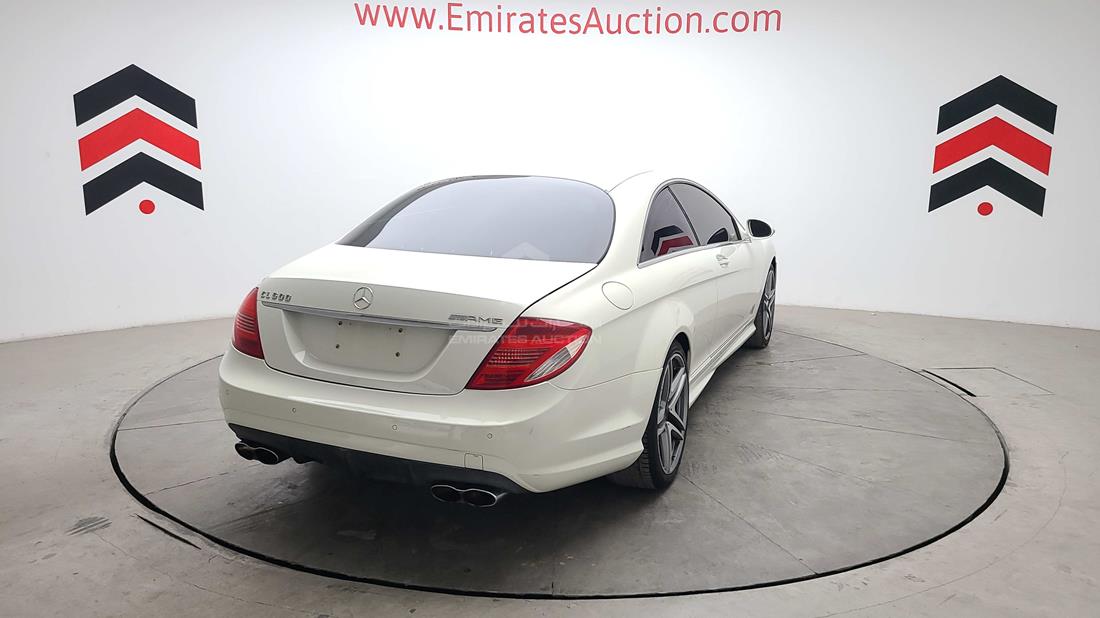 Photo 11 VIN: WDDEJ71X98A013493 - MERCEDES CL 