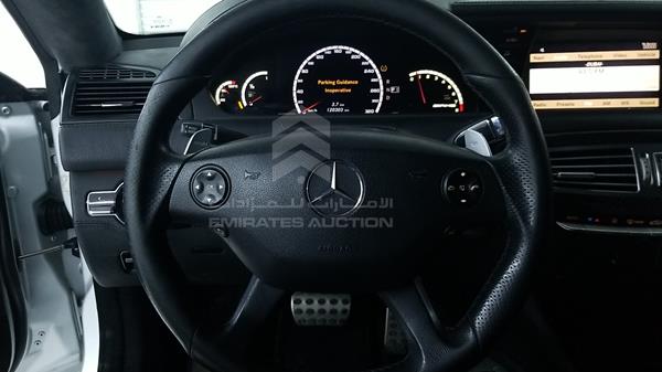 Photo 13 VIN: WDDEJ77X08A013986 - MERCEDES-BENZ CL 63 AMG 