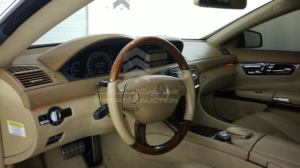 Photo 11 VIN: WDDEJ8GB5AA023705 - MERCEDES-BENZ CL 550 