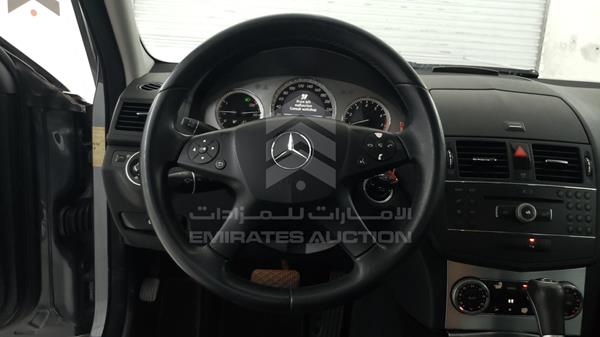 Photo 13 VIN: WDDGF41X79A252969 - MERCEDES-BENZ C200 