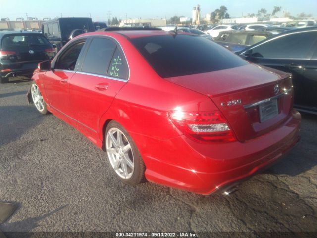 Photo 2 VIN: WDDGF4HB0CA599559 - MERCEDES-BENZ C-CLASS 