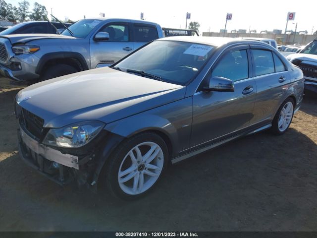 Photo 1 VIN: WDDGF4HB0CA602119 - MERCEDES-BENZ C 250 